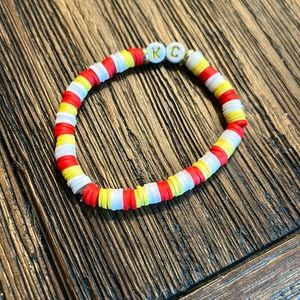 Clay bead, Chiefs bracelet